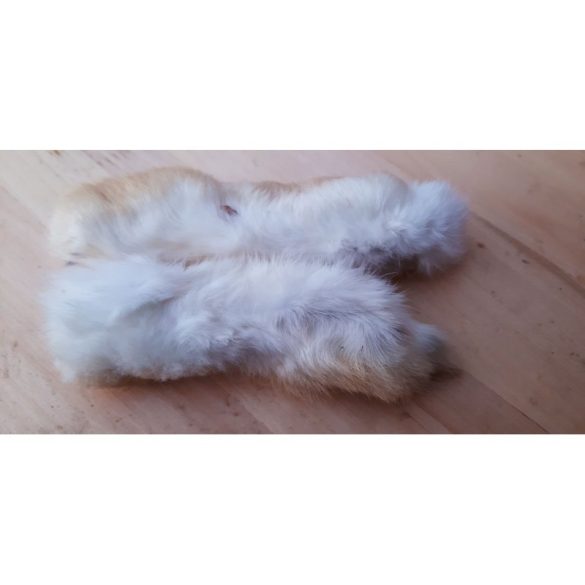 Teomann - szárított szőrös nyúllábak