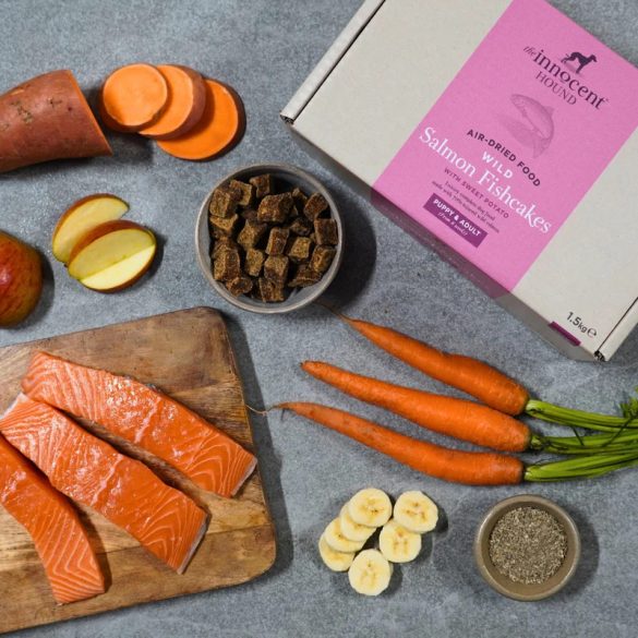 the innocent HOUND - levegőn szárított prémium eledel - Brit lazac 